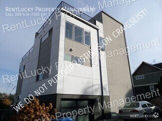 Building Photo - 1721 27th Ave