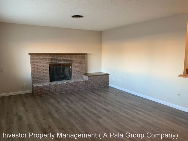 Building Photo - 3 br, 2 bath House - 5643 S Pecos Rd
