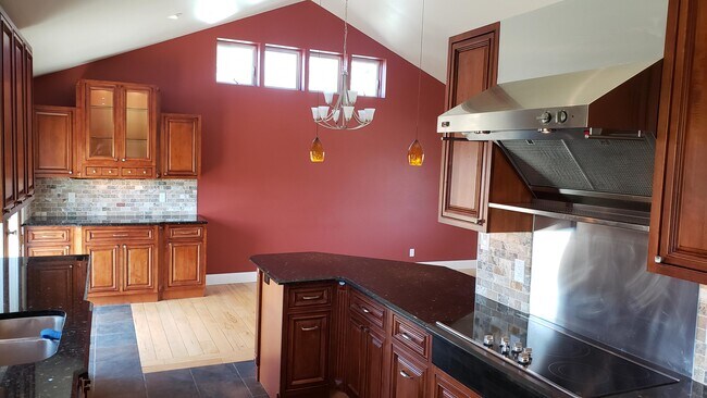 Foto del edificio - 13490 Wide Acres Rd