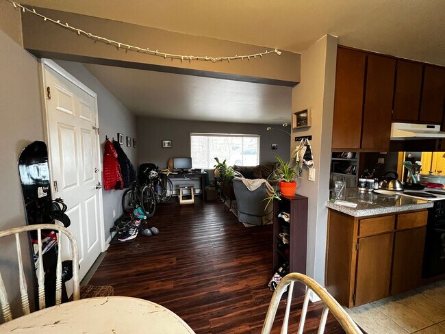 Foto del edificio - Locust312 (CW-KS)