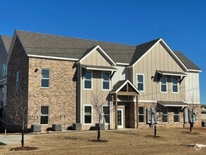 Building Photo - Willow Crossing