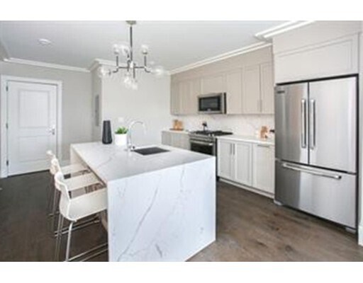 Building Photo - 218 Market St