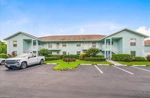 Foto principal - 5739 Whitaker Rd