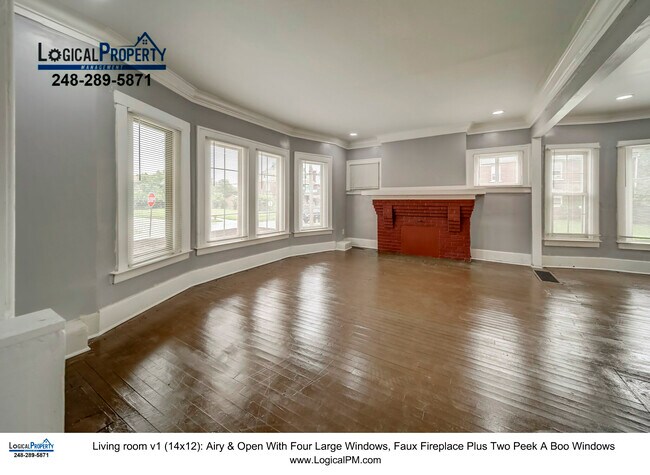 Foto del edificio - 3/1 Lower Unit w/ Large Prch,Hardwood,Fire...