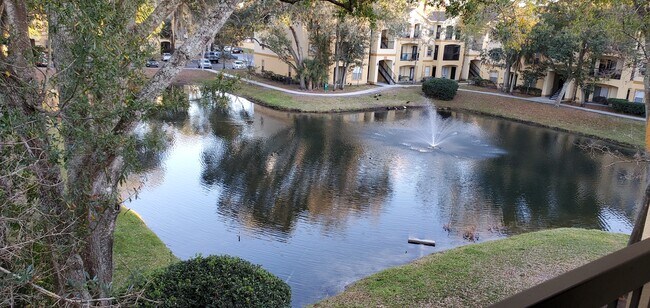 Foto del edificio - 5620 Pinnacle Heights Cir