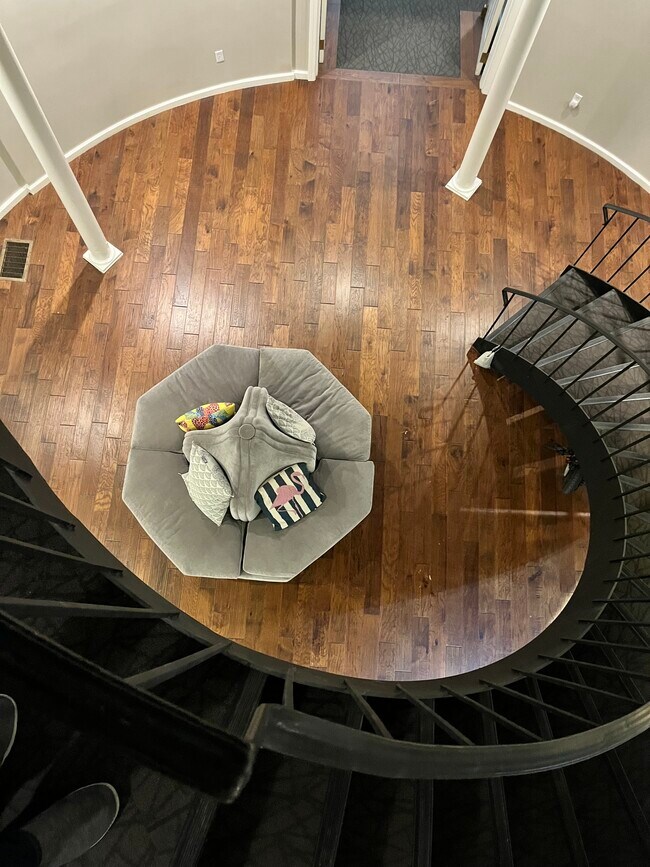 Foto del edificio - 13 Bow Street Pl