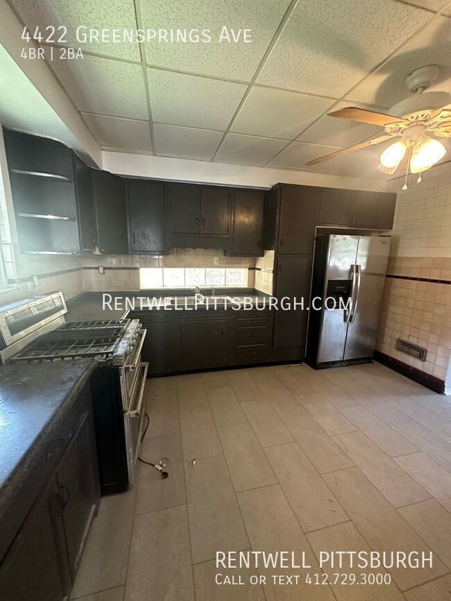 Building Photo - 4 Bedroom Home in West Mifflin