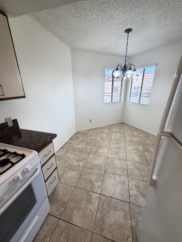 Building Photo - 503 S Adams St