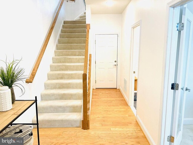 Building Photo - 17255 Herring Gull Ln