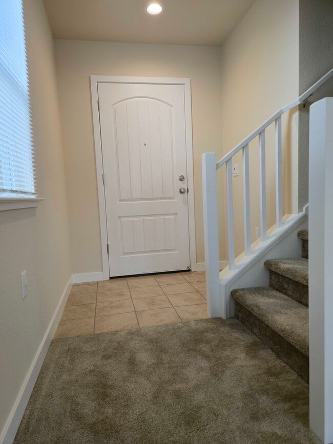 Building Photo - Vacant- Must Apply to schedule viewing