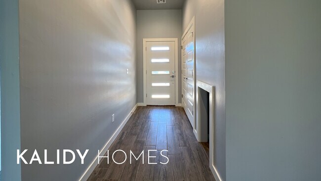 Photo - 428 Remington Ave House