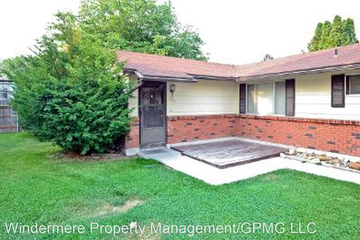 Primary Photo - 2 br, 1 bath House - 1685 S. Phillippi