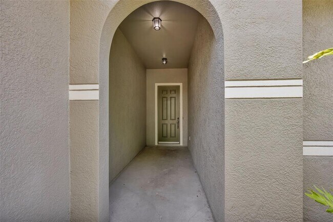 Building Photo - 11161 Running Pine Dr