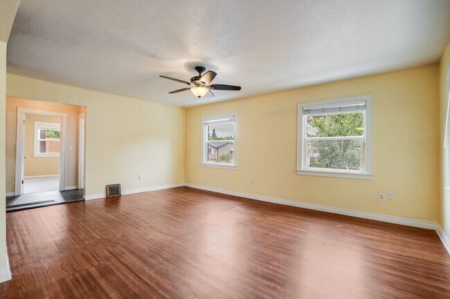 Foto del edificio - Newly Remodeled 2 Bed, 1 Bath Rental Home in SE Portland!