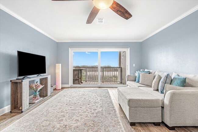 Foto del edificio - 3385 Coastal Hwy