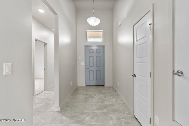 Foto del edificio - 3684 Springhaven Lp