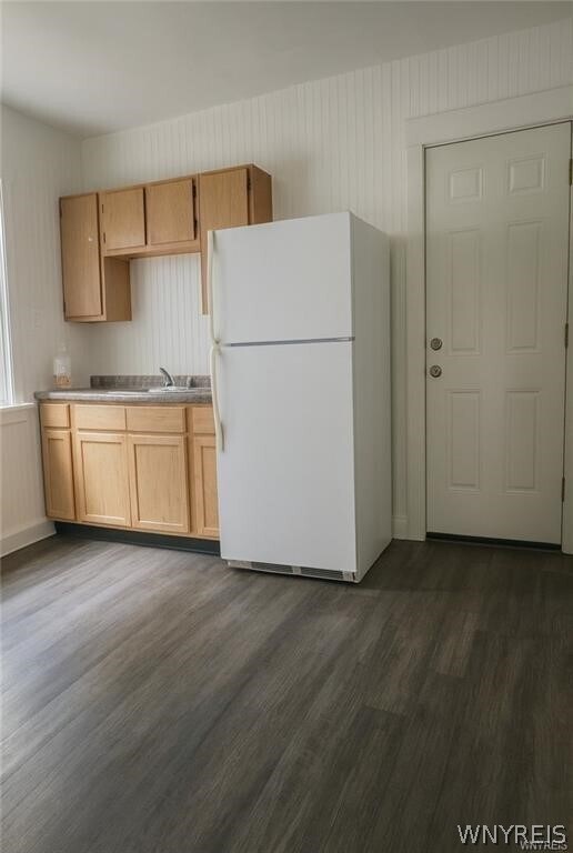 Foto del edificio - 196 Englewood Ave