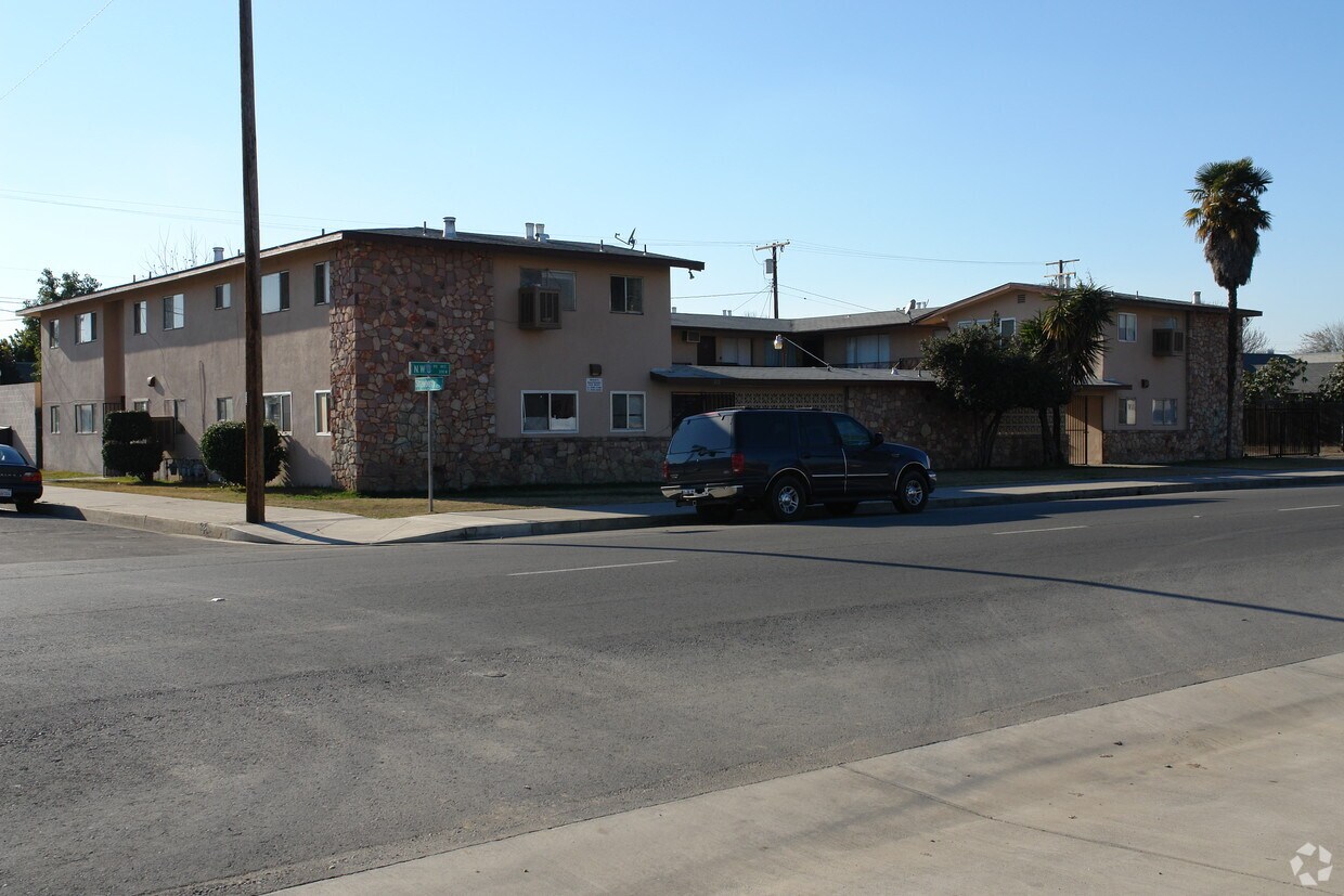 Foto del edificio - 303 NW 3rd Ave