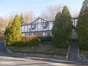 Building Photo - 232 Waterville St