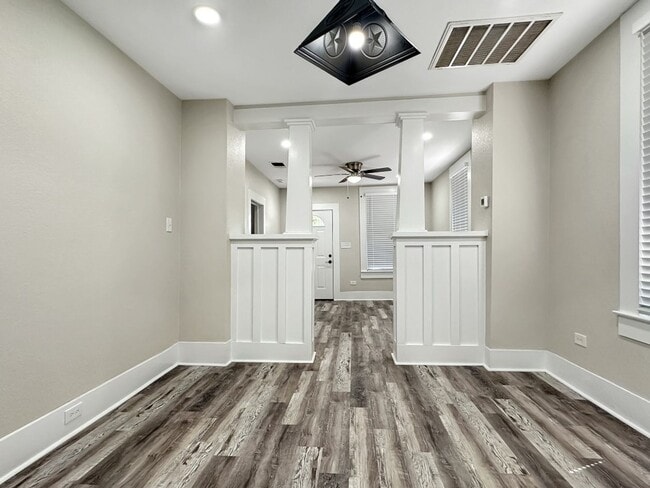 Photo - 147 St Francis Ave House