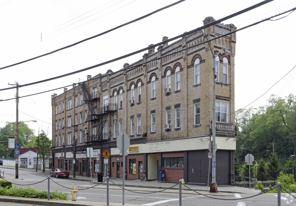 637 - 651 Hillsboro St - 637-651 Hillsboro St