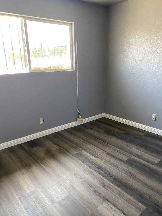 Bedroom 1 - 213 E Reeve St