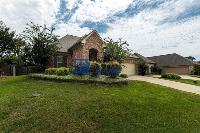 Building Photo - 3 Bed/2 Bath Home in Stillhouse
