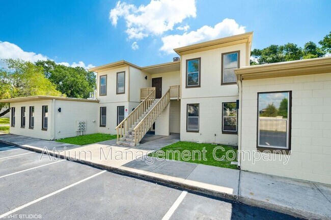 Building Photo - 401 W Florida Ave