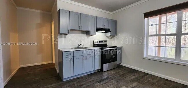 Foto del edificio - 750 Castlebrooke Dr SE