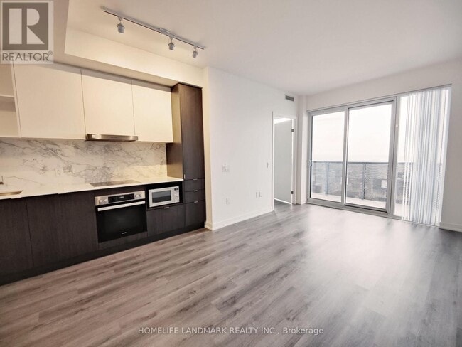 Building Photo - 138 Downes St