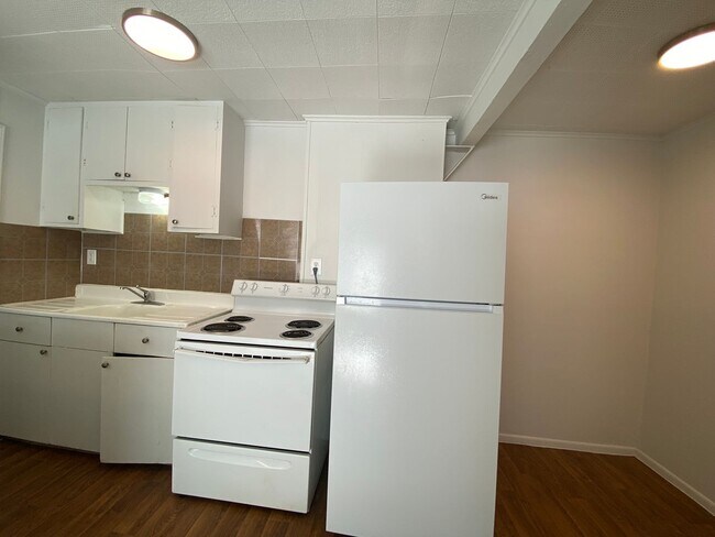 Foto del edificio - 30 N Primrose Dr