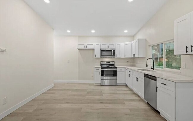 Foto del edificio - Charming 3 Bed/2 Bath Manufactured Home wi...