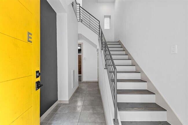 Foto del edificio - 1512 Weber St