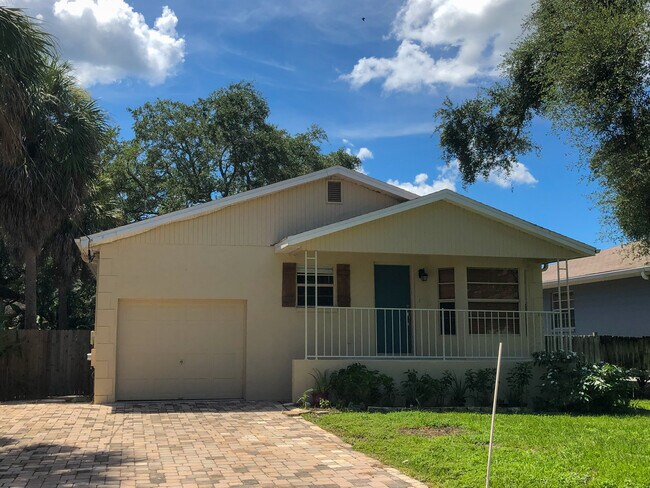 Foto del edificio - 7607 S Sherrill St