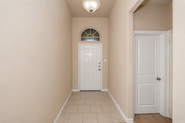 Building Photo - 356 Emerald Creek Dr