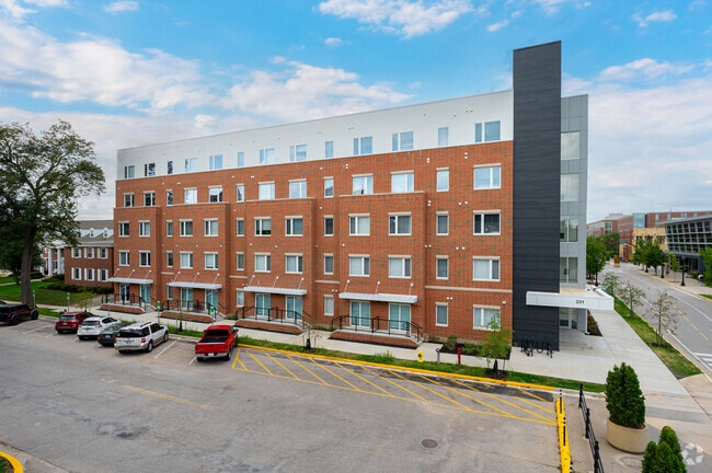 Building Photo - Weida on Waldron