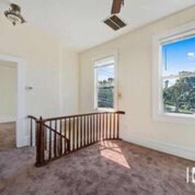 Building Photo - Downtown Penthouse in Vallejo, CA