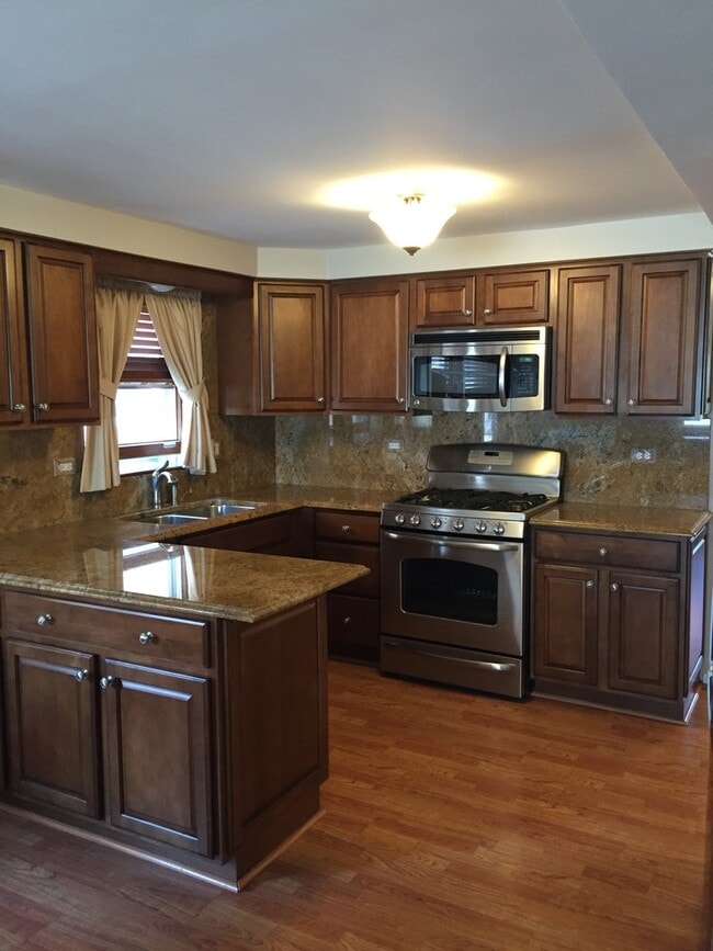 Building Photo - 8210 Enger Ln