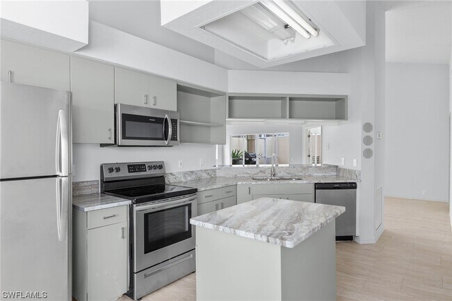 Building Photo - 28779 Carmel Way