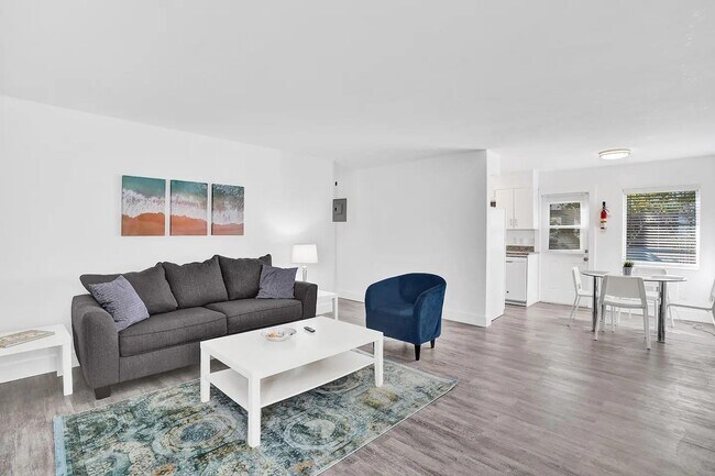 Foto del edificio - 1340 NE 28th Ave