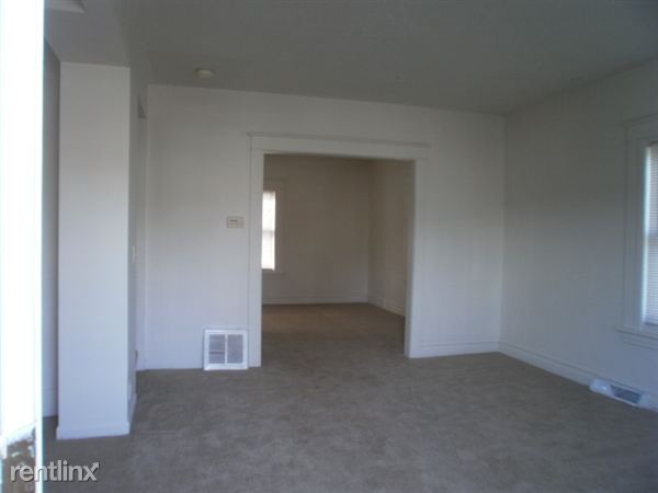 Building Photo - 1718 Egleston Ave