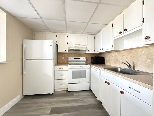 Foto del edificio - 323 Tuscany F