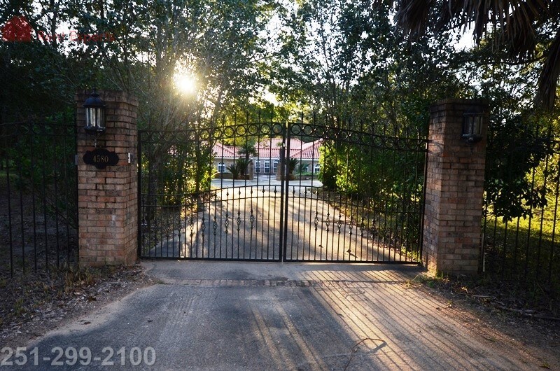 Primary Photo - 4580 Copeland Island Dr W