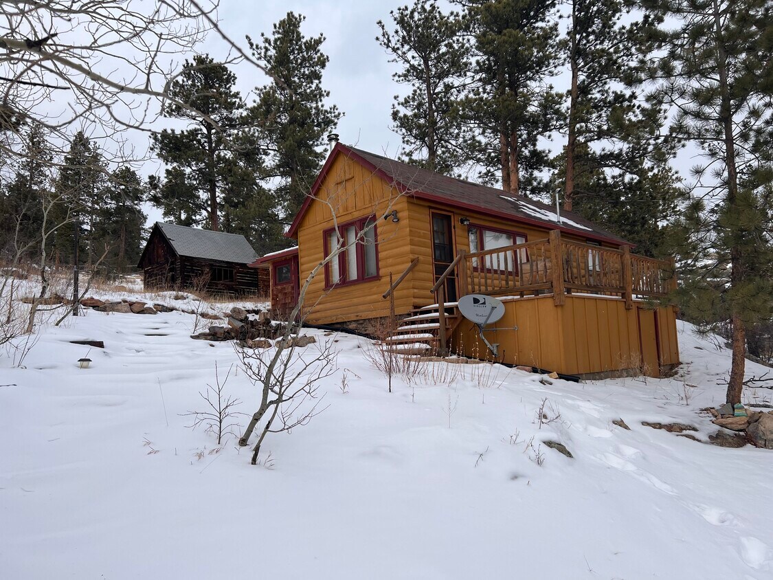3501 Devils Gulch Rd, Estes Park, CO 80517 House Rental in Estes Park, CO