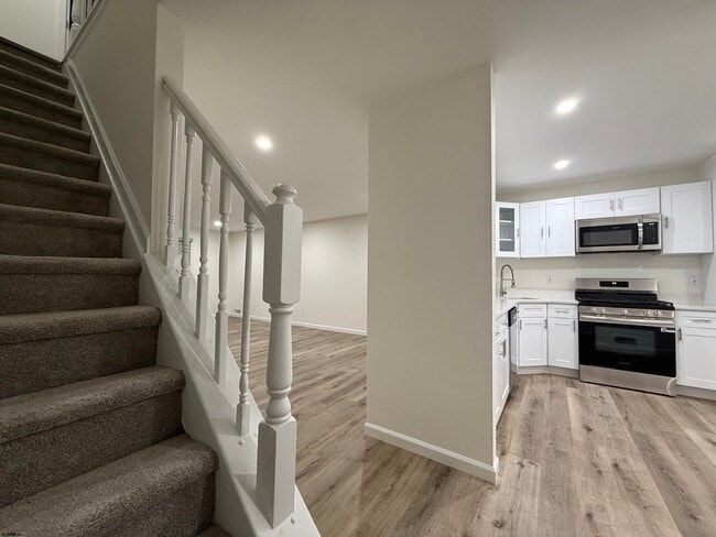 Foto del edificio - 9 Seneca Dr