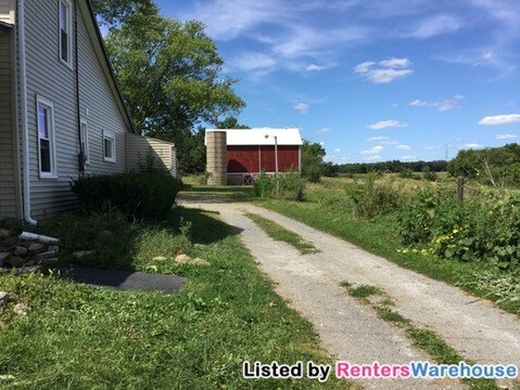 Building Photo - 9502 W 5 Mile Rd