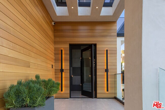 Foto del edificio - 1659 Marlay Dr