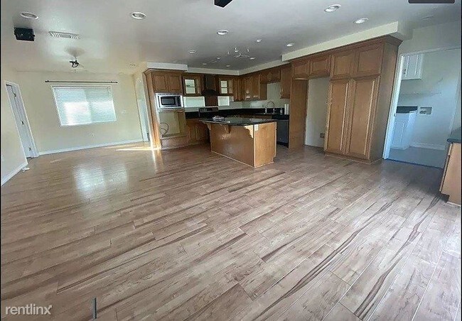 3 br, 1.5 bath House - 3918 Christina Road - Alquileres en Chino, CA