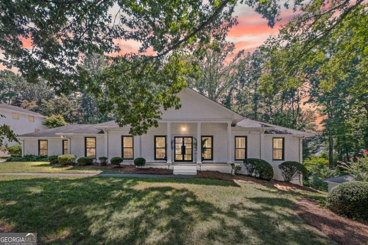 Foto principal - 460 Riverside Pkwy