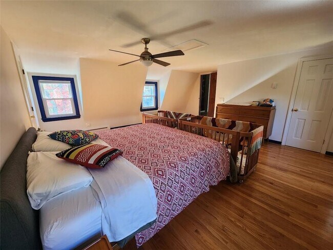 Foto del edificio - 275 S Pierce Rd